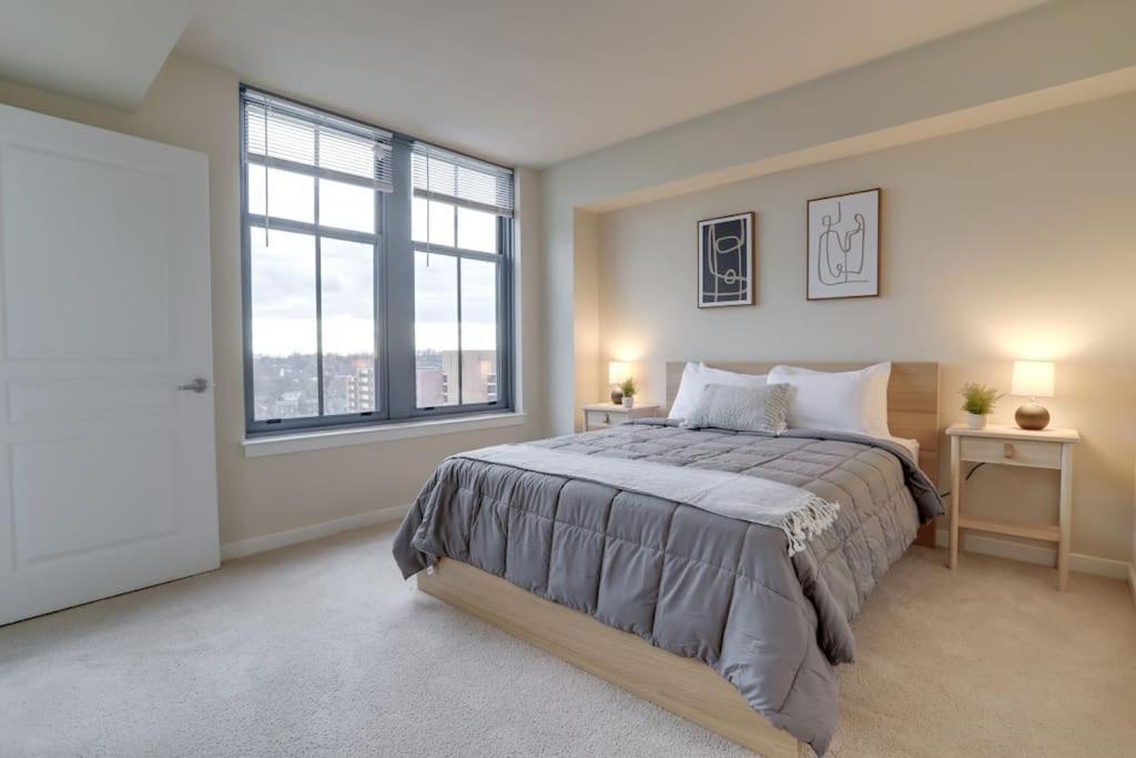 Fantastic 2 Bedroom Condo At Pentagon City Арлингтън Екстериор снимка